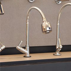 Torneira Cozinha Mesa Gourmet Soft C17 - Leão Metais