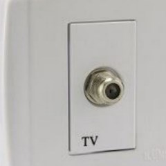 Tomada Sobrepor TV Sat Branco - Ilumi